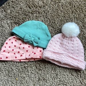 Many Baby girl hats